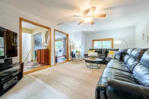 2024 Maple St, Hastings, MN 55033 - Photo 7