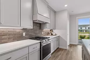 1479 Kenai Pl, River Falls, WI 54022 - Photo 9