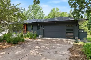 6216 Maloney Ave, Edina, MN 55343 - Photo 3