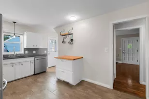 3045 Brunswick Ave S, Saint Louis Park, MN 55416 - Photo 9