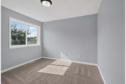 4388 Blakewood Drive, Shakopee, MN 55379 - Photo 17