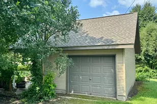 1008 W Ash Ave, Olivia, MN 56277 - Photo 7