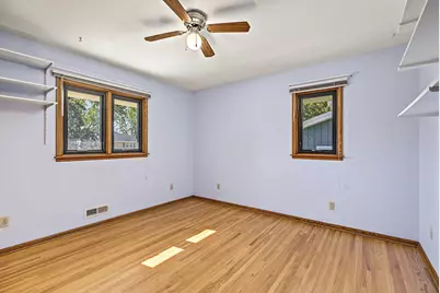 3201 Townview Avenue NE, Saint Anthony, MN 55418 - Photo 19