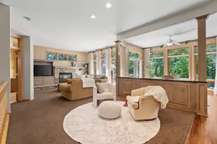 8975 Hunters Way, Apple Valley, MN 55124 - Photo 3