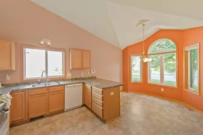 2932 126th Lane NW, Coon Rapids, MN 55448 - Photo 9