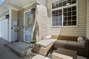 8854 Spring Ln, Woodbury, MN 55125 - Photo 7