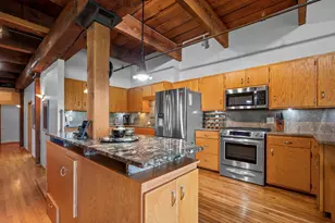 716 N 1st St, Minneapolis, MN 55401 - Photo 35