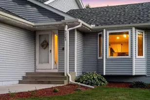 9203 Xenium Ln N, Maple Grove, MN 55369 - Photo 5
