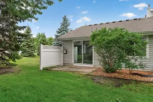 422 95th Ln NE, Blaine, MN 55434 - Photo 27