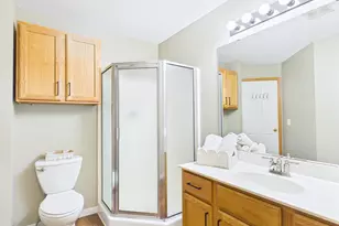2048 Willow Cir, Hugo, MN 55038 - Photo 19