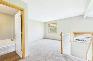2048 Willow Cir, Hugo, MN 55038 - Photo 17