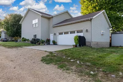 2106 York Street, Saint Peter, MN 56082 - Photo 13