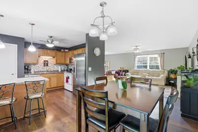 2106 York Street, Saint Peter, MN 56082 - Photo 3