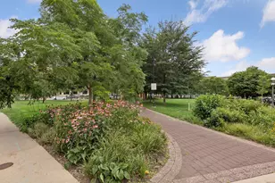 225 9th Street E, Saint Paul, MN 55101 - Photo 41