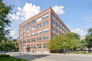 225 9th Street E, Saint Paul, MN 55101 - Photo 5