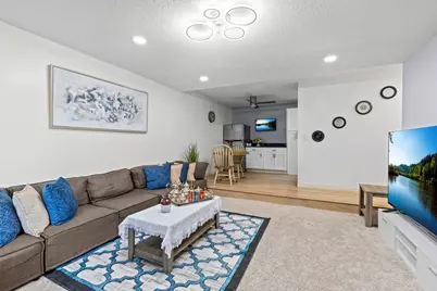 4201 Lakeside Avenue N #214, Brooklyn Center, MN 55429 - Photo 7