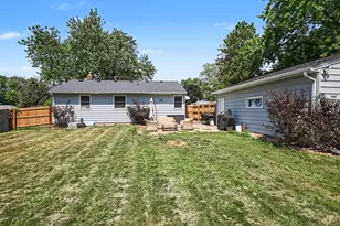 1460 Sherren Ave E, Maplewood, MN 55109 - Photo 19