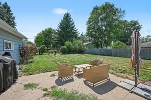 1460 Sherren Ave E, Maplewood, MN 55109 - Photo 15