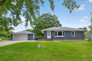 2920 17th Pl SE, Rochester, MN 55904 - Photo 3