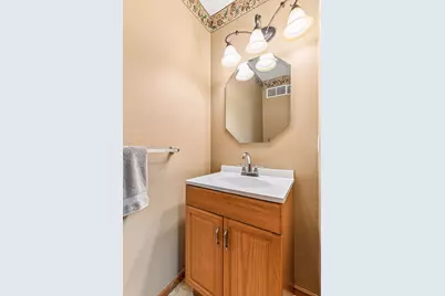 9449 Jewel Lane N, Maple Grove, MN 55311 - Photo 11