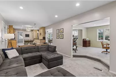 1212 Balsam Trail E, Eagan, MN 55123 - Photo 11