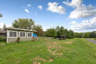 616 1st St N, Montgomery, MN 56069 - Photo 5