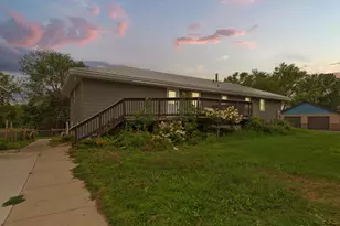 616 1st St N, Montgomery, MN 56069 - Photo 1