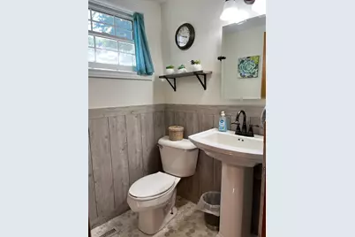 805 Highland Road, Windom, MN 56101 - Photo 21
