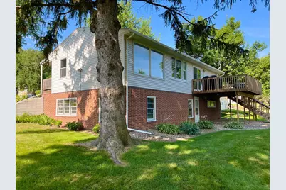 805 Highland Road, Windom, MN 56101 - Photo 3
