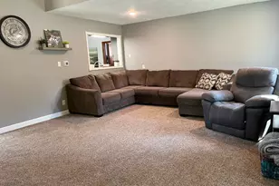 805 Highland Rd, Windom, MN 56101 - Photo 7