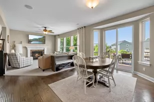 6872 Creekside Wy, Excelsior, MN 55331 - Photo 11