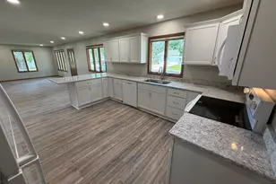 305 W 3rd St, Winthrop, MN 55396 - Photo 5