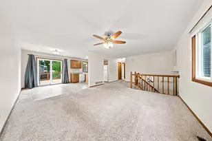 2643 Guthrie Ave N, Oakdale, MN 55128 - Photo 19
