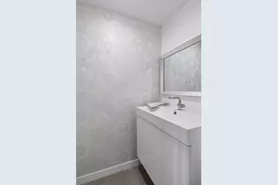 6427 Barrie Road, Edina, MN 55435 - Photo 17