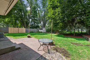 1414 Lancaster Ave, Saint Louis Park, MN 55426 - Photo 29