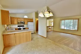 1043 Lawrence Cir, Sartell, MN 56377 - Photo 7