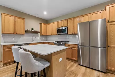 3873 Lawndale Lane N, Plymouth, MN 55446 - Photo 15