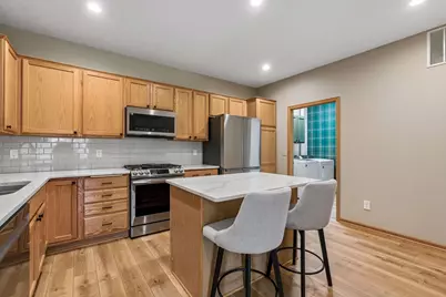 3873 Lawndale Lane N, Plymouth, MN 55446 - Photo 13