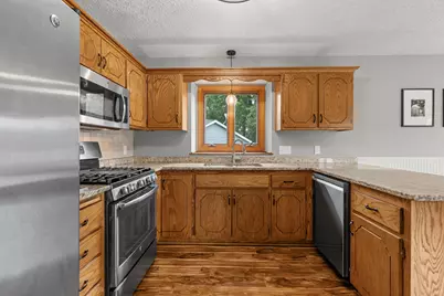 14366 Europa Avenue, Apple Valley, MN 55124 - Photo 11