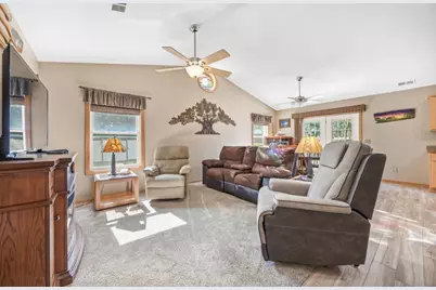 505 Simon Avenue W, Dassel, MN 55325 - Photo 7