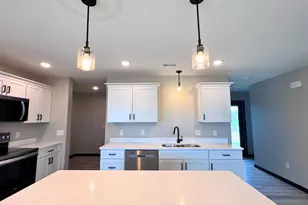 3204 Scotch Ln, Mankato, MN 56001 - Photo 5