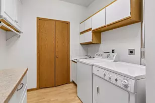 6936 Inverness Ct, Inver Grove Heights, MN 55077 - Photo 35