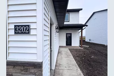 3202 Scotch Lane, Mankato, MN 56001 - Photo 3