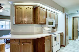 2904 Schabacker Ct, Menomonie, WI 54751 - Photo 7