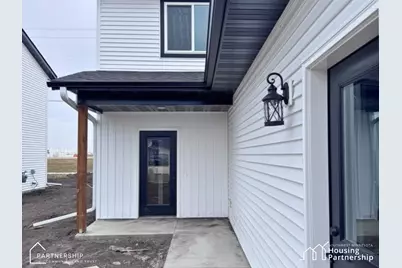 3200 Scotch Lane, Mankato, MN 56001 - Photo 3