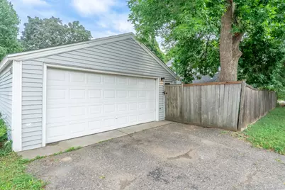 1513 California Avenue W, Falcon Heights, MN 55108 - Photo 29
