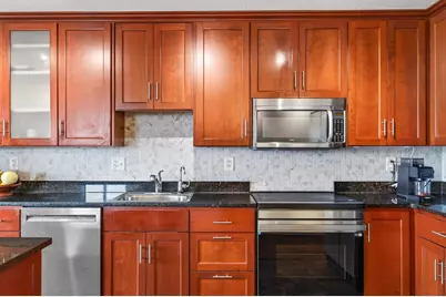 410 Groveland Avenue #702, Minneapolis, MN 55403 - Photo 11