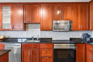 410 Groveland Ave, Minneapolis, MN 55403 - Photo 11