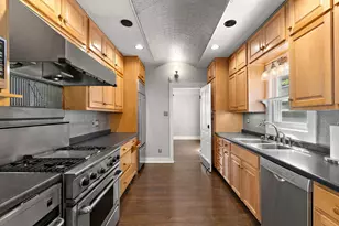 1004 Center Street W, Rochester, MN 55902 - Photo 17