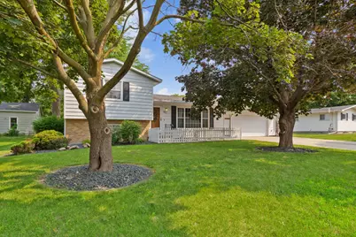 470 16th Street NE, Owatonna, MN 55060 - Photo 1